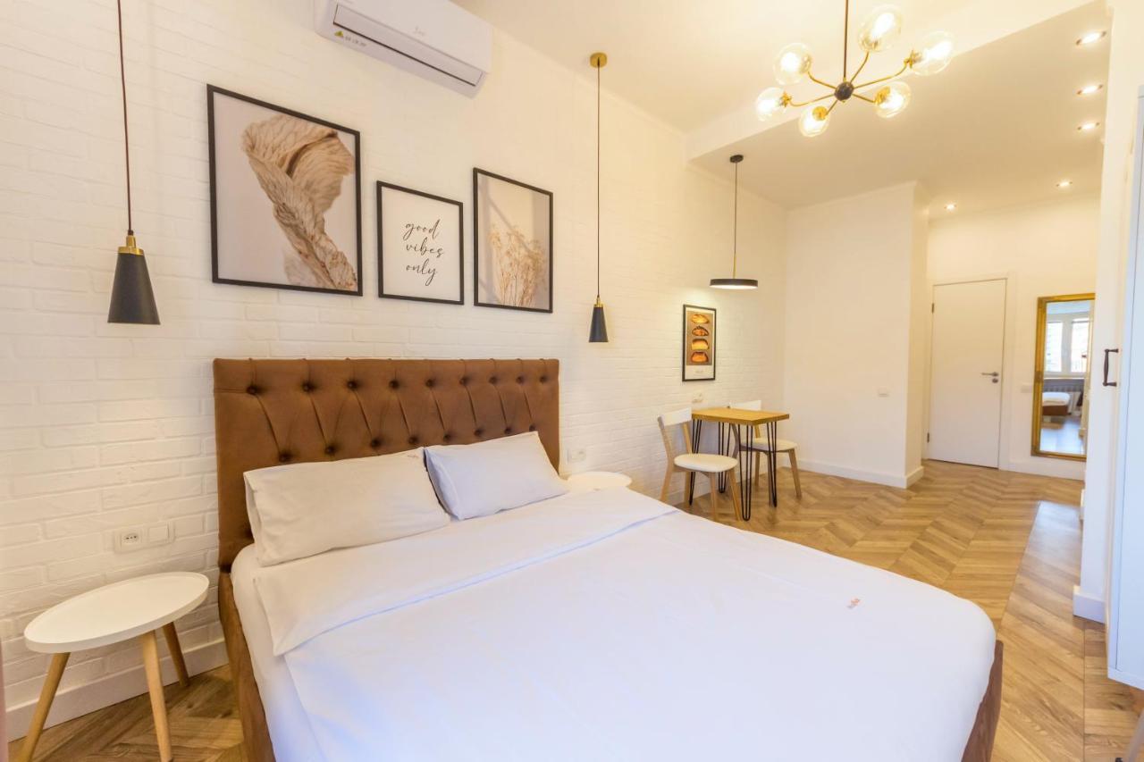 Self Check-In Apartments Kiev Exterior foto